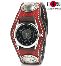 武骨な表情のクロコダイル3コンチョ革腕時計（ワニ革/日本製）｜革製品専門店レザーハウス